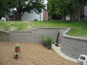 Midwest Concrete retaining wall 0695     