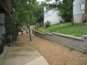 Midwest Concrete retaining wall 0698     